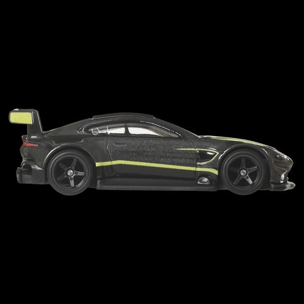 Hot Wheels prémiové auto - car culture - Aston Martin Vantage GTE