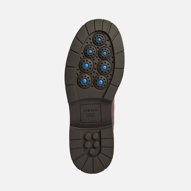 Hnědá dámská kotníková obuv Geox Spherica EC7