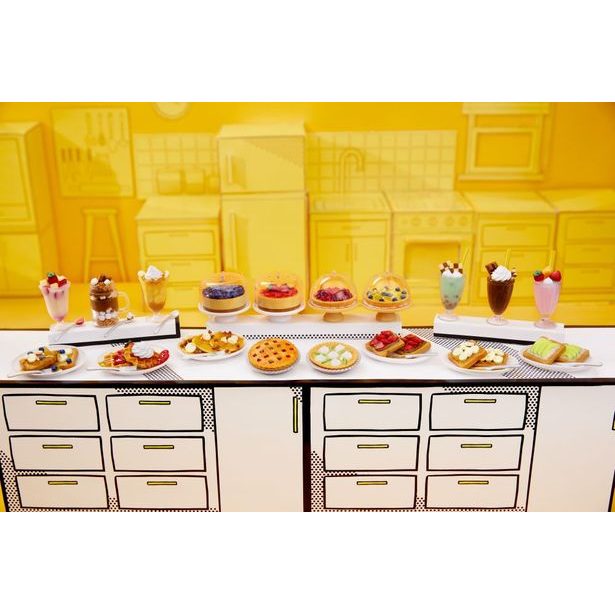 MGA's Miniverse – Mini Food Večeře, PDQ