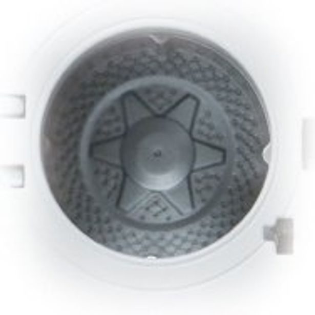 Nábytek - automatická pračka a vysavač