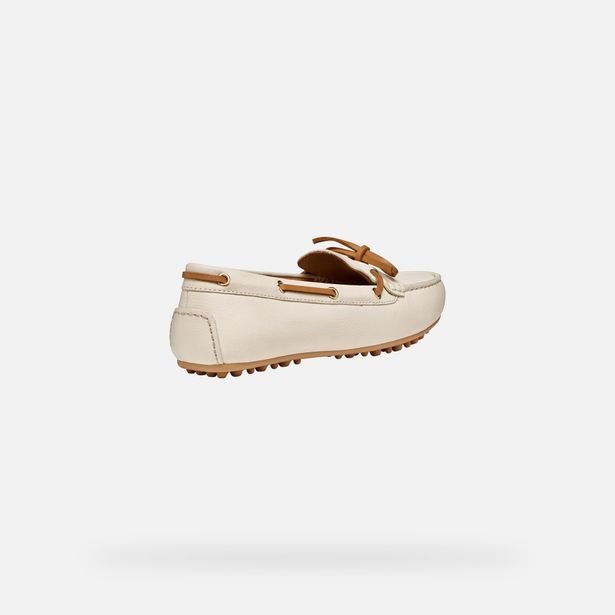 Béžové dámské mokasíny Geox Kalistena
