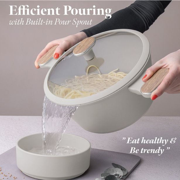 BERLINGERHAUS Sada nádobí s titanovým povrchem 15 ks Sahara Nordic Collection BH-8325