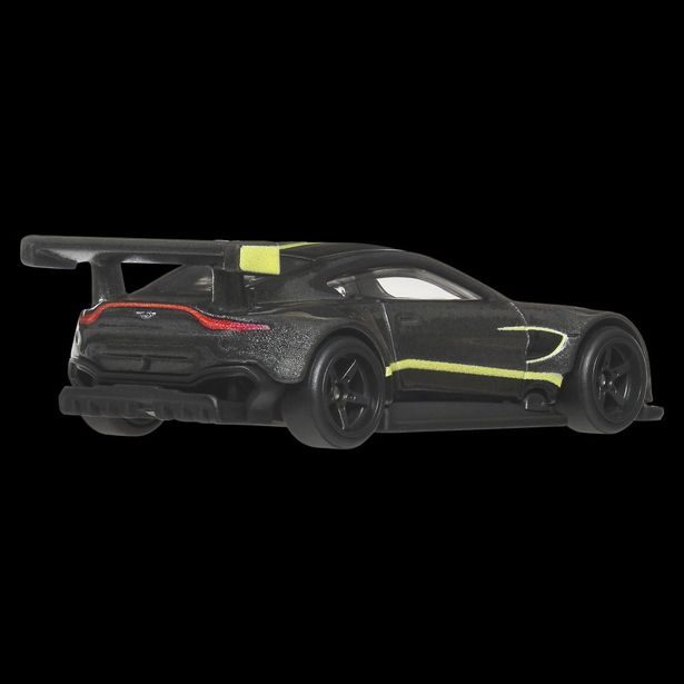 Hot Wheels prémiové auto - car culture - Aston Martin Vantage GTE