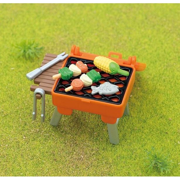 BBQ sada na piknik se slonem