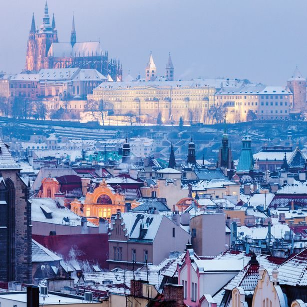 NOTIQUE Poznámkový kalendář Praha 2027, 20 x 20 cm