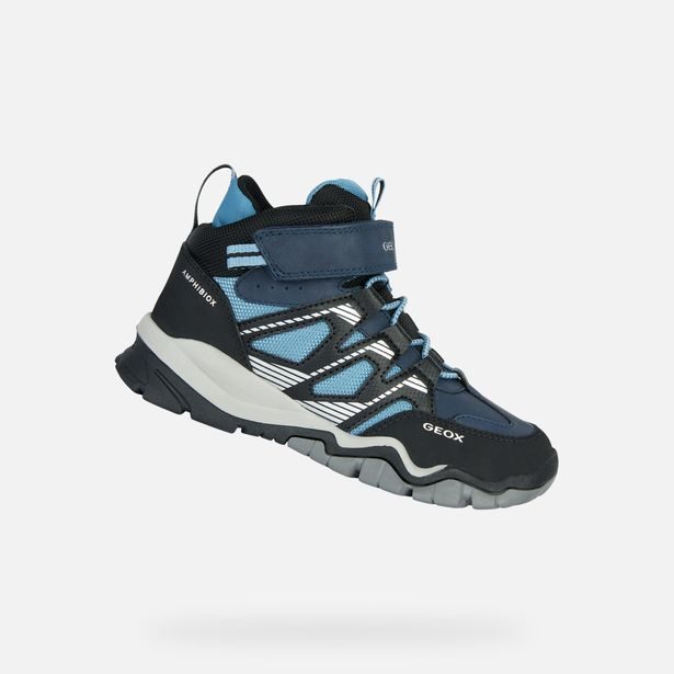 Tmavě modré chlapecké tenisky Geox Montrack B ABX