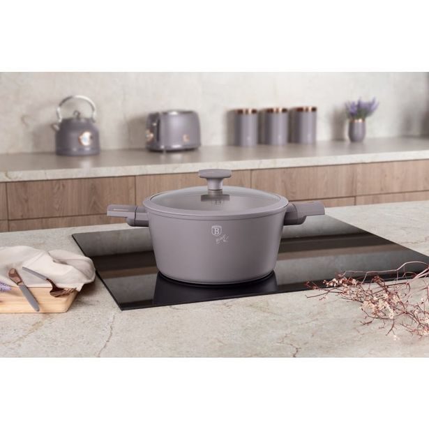BERLINGERHAUS Kastrol s titanovým povrchem a poklicí 24 cm Taupe Collection BH-8101