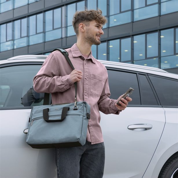 Hama Ultimate, brašna na notebook, pro uhlopříčku 34-36 cm (13,3-14,1"), modrá