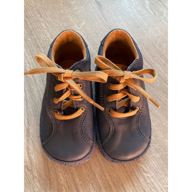 BOSÉ KOŽENÉ PEGRESKY B1094 modrá