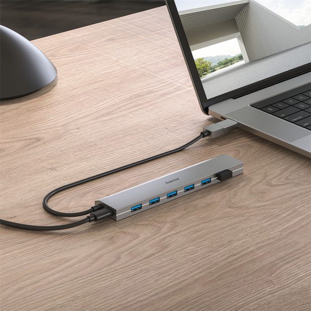 Hama USB hub, 7 portů, USB 3.2, 5 Gb/s, USB-C adaptér, síťový zdroj
