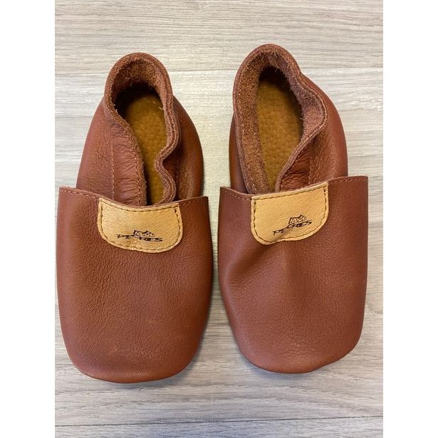 Kožené capáčky Pegres 1098 hnědá