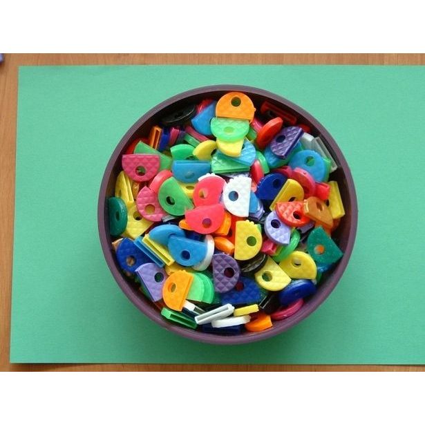 rozlišovač klíčů,plast.půlkruh