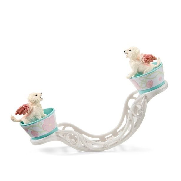 Výcvik pro okřídlené lvíčky