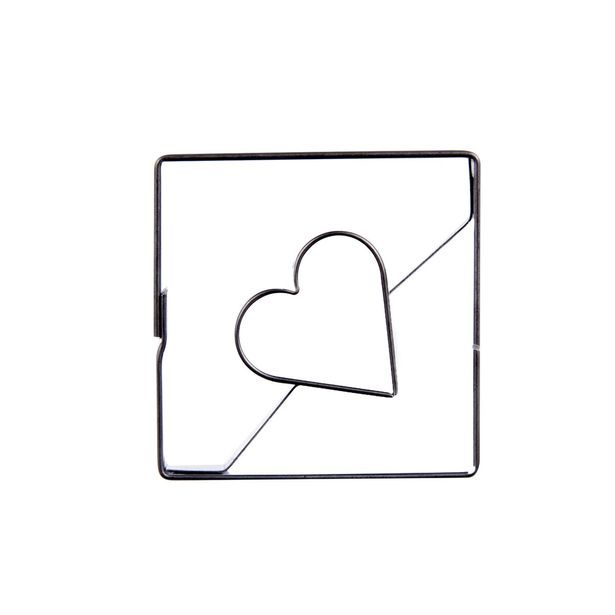 Vykrajovačka čtverec srdíčko