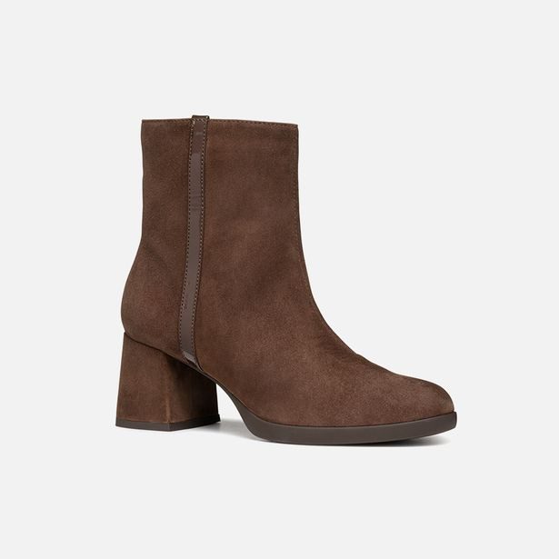 Tmavě hnědá dámská kotníková obuv Geox Walk Pleasure 55