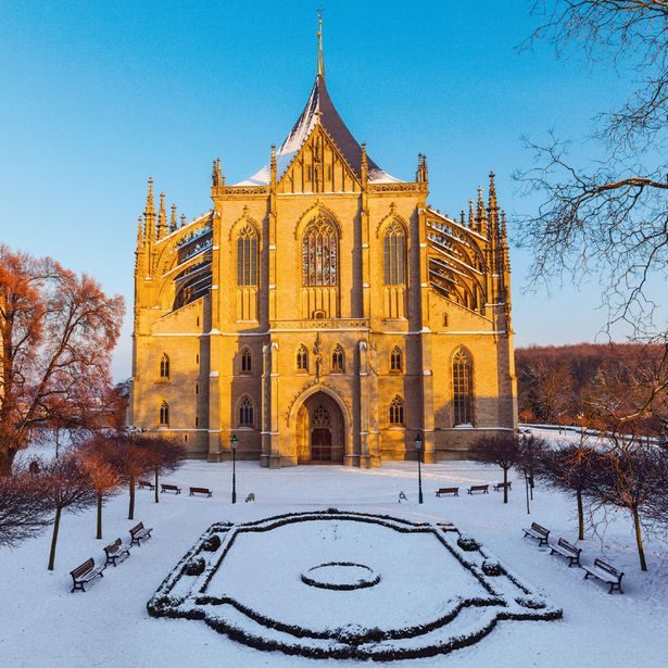 NOTIQUE Poznámkový kalendář Česká republika 2027, 20 x 20 cm