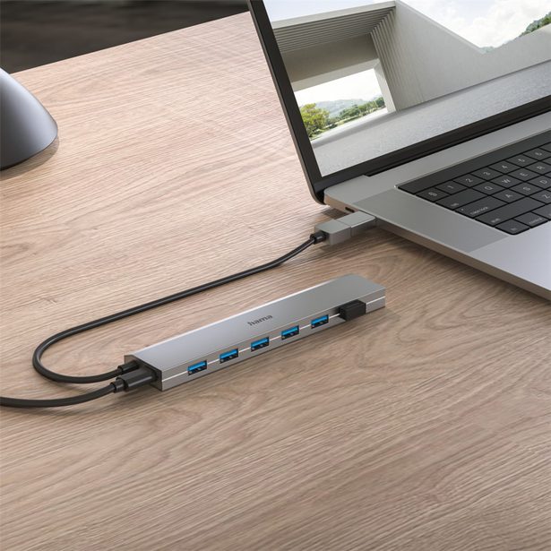Hama USB hub, 7 portů, USB 3.2, 5 Gb/s, USB-C adaptér, síťový zdroj