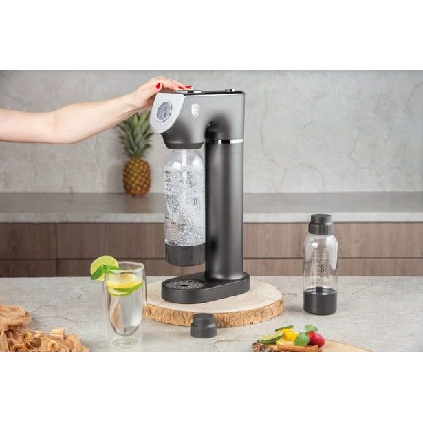 BERLINGERHAUS Výrobník sody SODABAR + 2 lahve Antracit Collection BH-8557