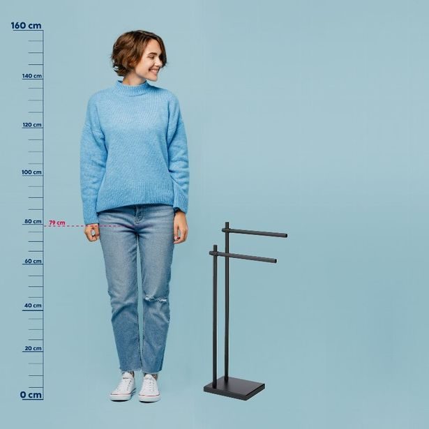 KELA Držák na ručník Devin kovový černý 23,0x18,0x79,0cm KL-23962