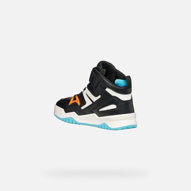 Černé chlapecké tenisky Geox Perth