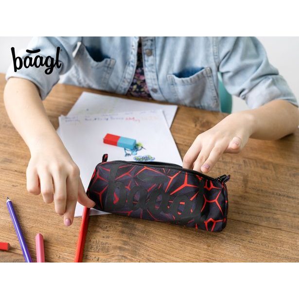 BAAGL Studentské pouzdro Red Polygon