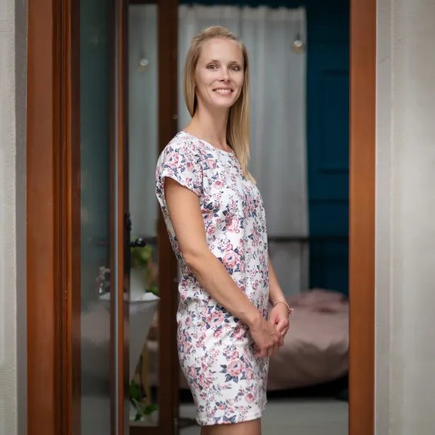 ESITO Dámská noční košile Kouzelná růže - slonová kost