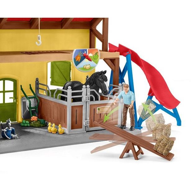 Stáj pro koně s příslušenstvím