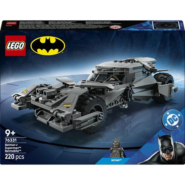 Batman vs. Superman™: Batmobil