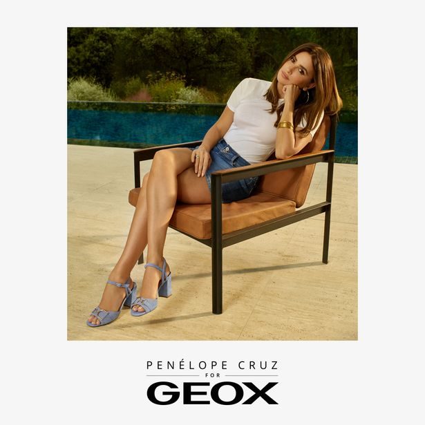 Světle modré dámské sandály Geox New Eraklia 80