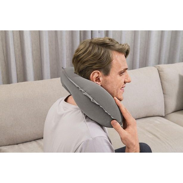 Nafukovací cestovní polštář podkova 37x24x10cm