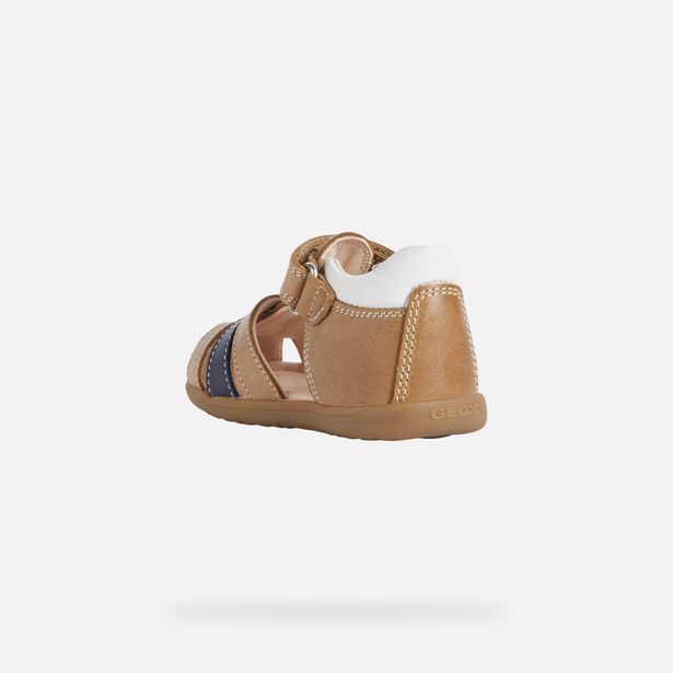 Hnědé chlapecké sandály Geox Sandal Macchia