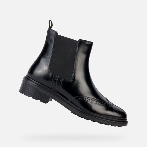 Černá dámská kotníková obuv Geox Walk Pleasure