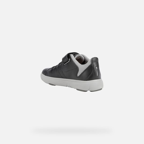 Černé chlapecké tenisky Geox Nebcup