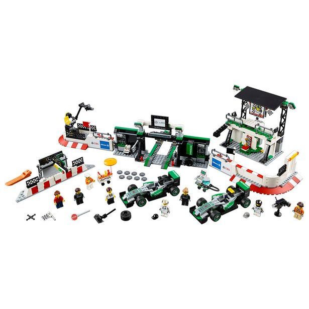 LEGO Speed Champions 75883 MERCEDES AMG PETRONAS Formula One Team