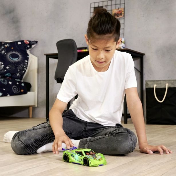 Závodní auto Speed Tronic