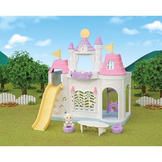Sylvanian family Zámecká školka