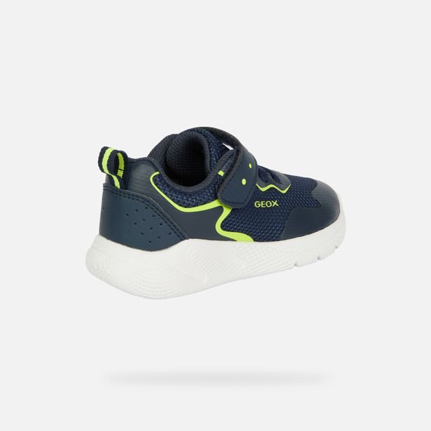 Tmavě modré chlapecké tenisky Geox Sprintye