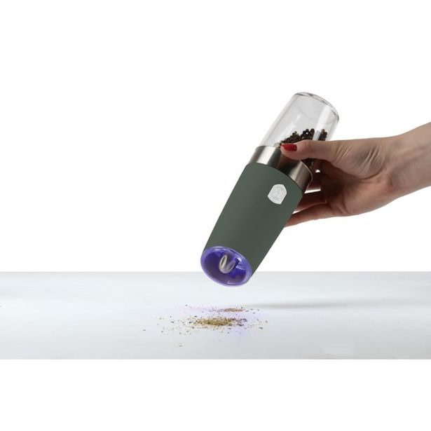 BERLINGERHAUS Mlýnek na pepř a sůl s gravitačním mechanismem sada 2 ks Matte Green Collection BH-9570