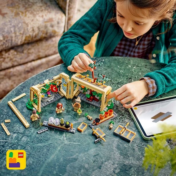 Bradavický hrad: Hodina bylinkářství