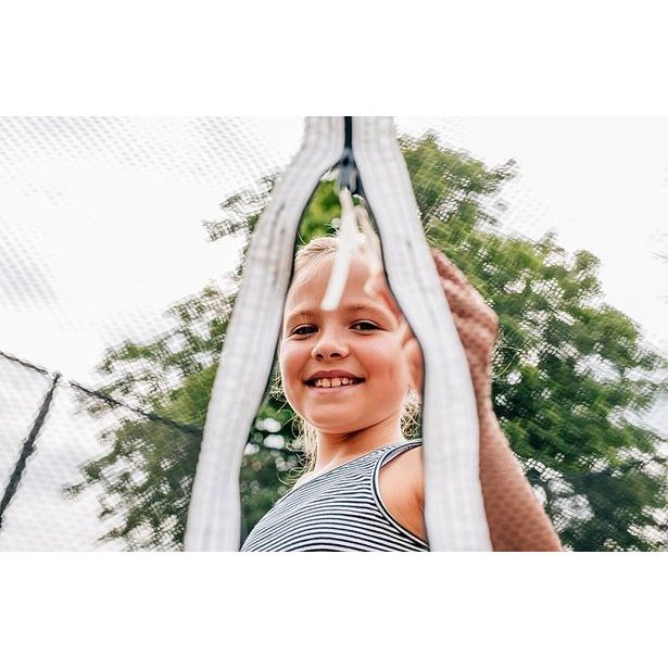 Zahradní trampolína s ochrannou sítí 244x244x210cm