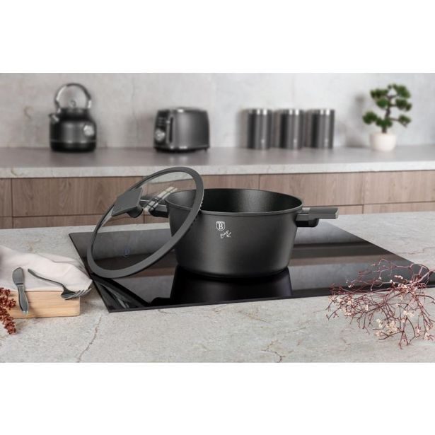 BERLINGERHAUS Kastrol s titanovým povrchem a poklicí 24 cm Antracit Collection BH-8131