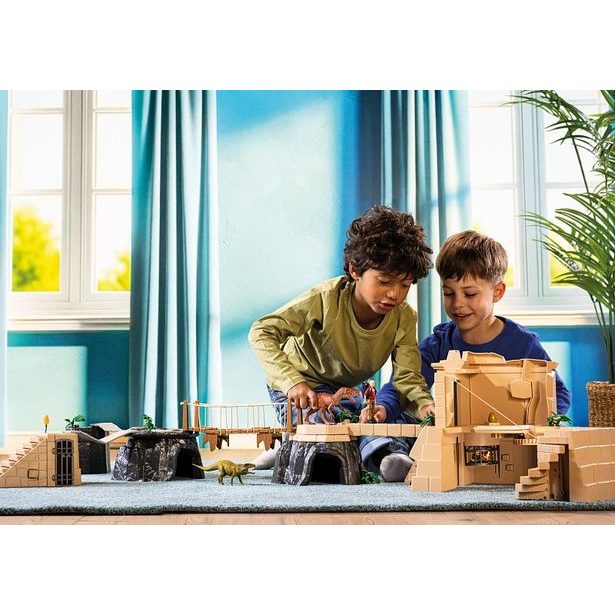 SCHLEICH Mega sada Dobytí dinosauřího chrámu