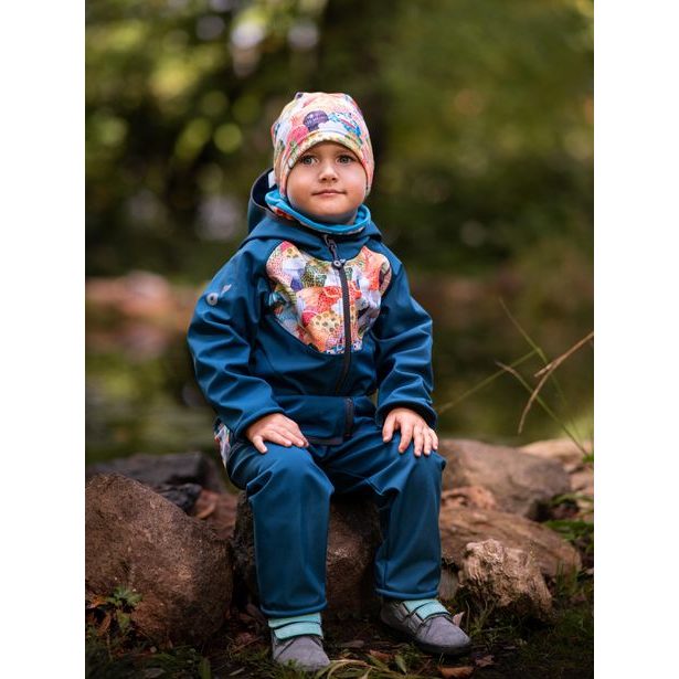 Unuo, Dětská čepice fleecová Homeless, Veselé kopečky