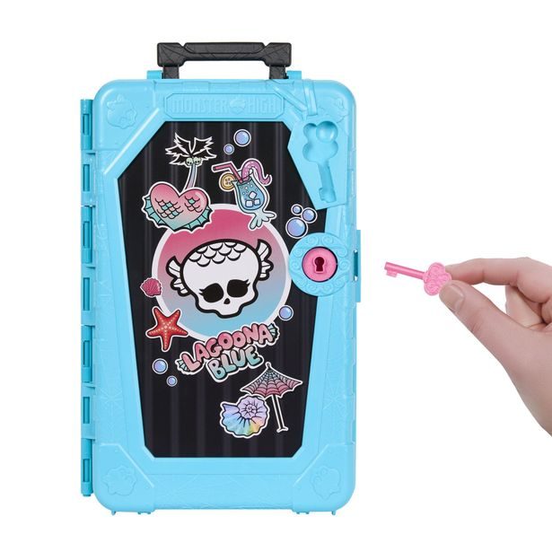Monster High SKULLTIMATE SECRETS Destination panenka - LAGOONA
