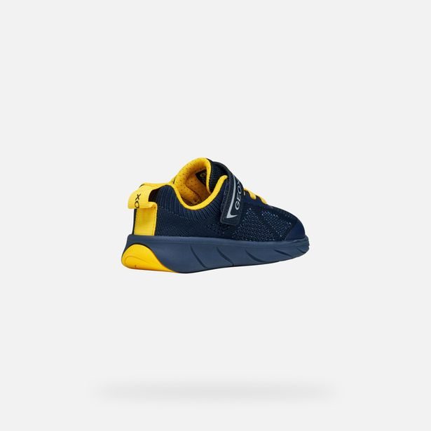 Tmavě modré chlapecké barefoot tenisky Geox Foot-run