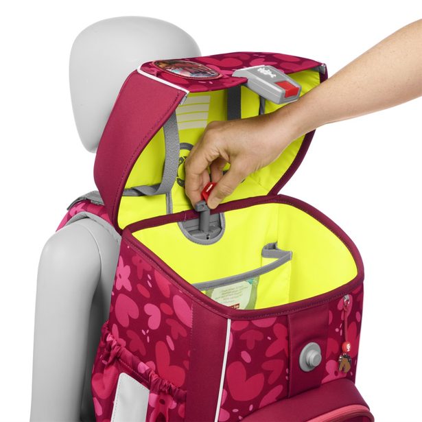 Školní aktovka Step by Step GIANT, Wild Horse Nora - 5 dílný set, AGR certifikát