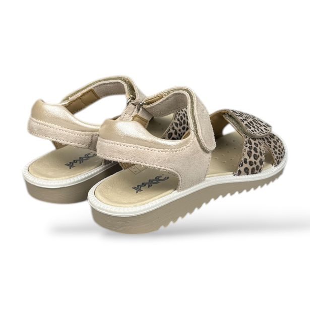 Dívčí letní boty, sandály IMAC - Leopard