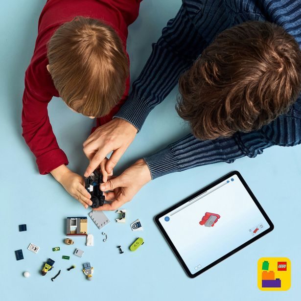 Honička na policejní motorce