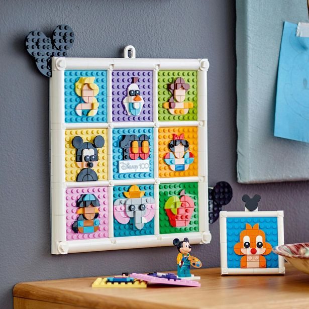 100 let oblíbených animovaných postav Disney