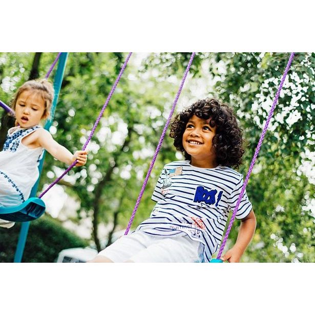 Set dvou houpaček s kovovou konstrukcí